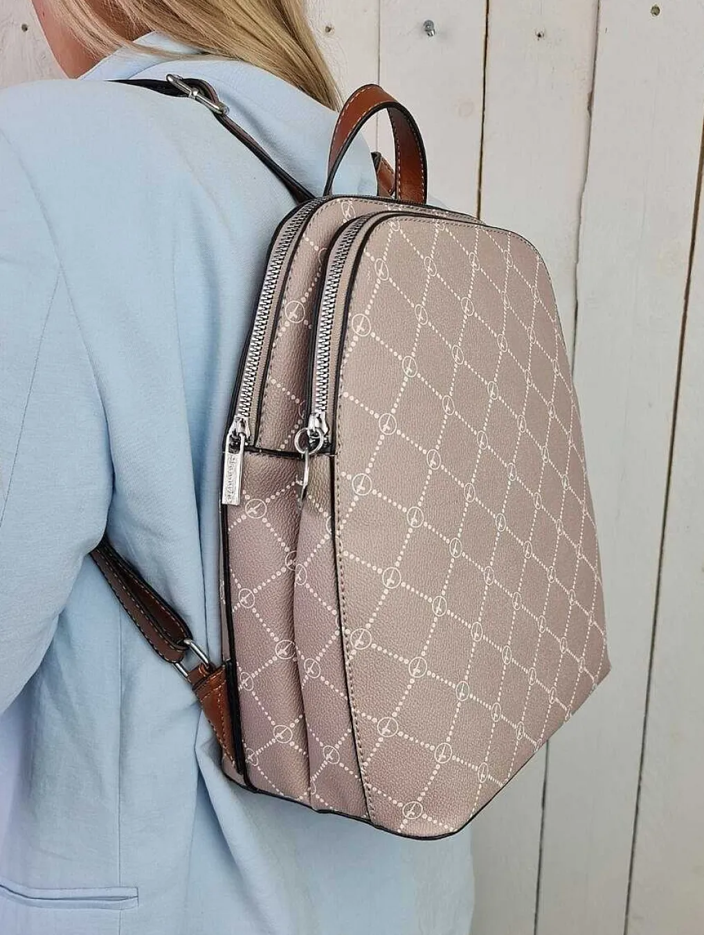 31168,900 Anastasia Cityreppu