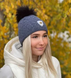 Canadasnow Laurie Sininen