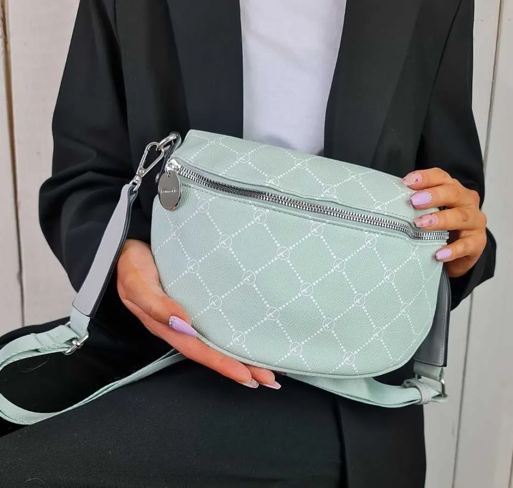 Anastasia 30705,940 Mint